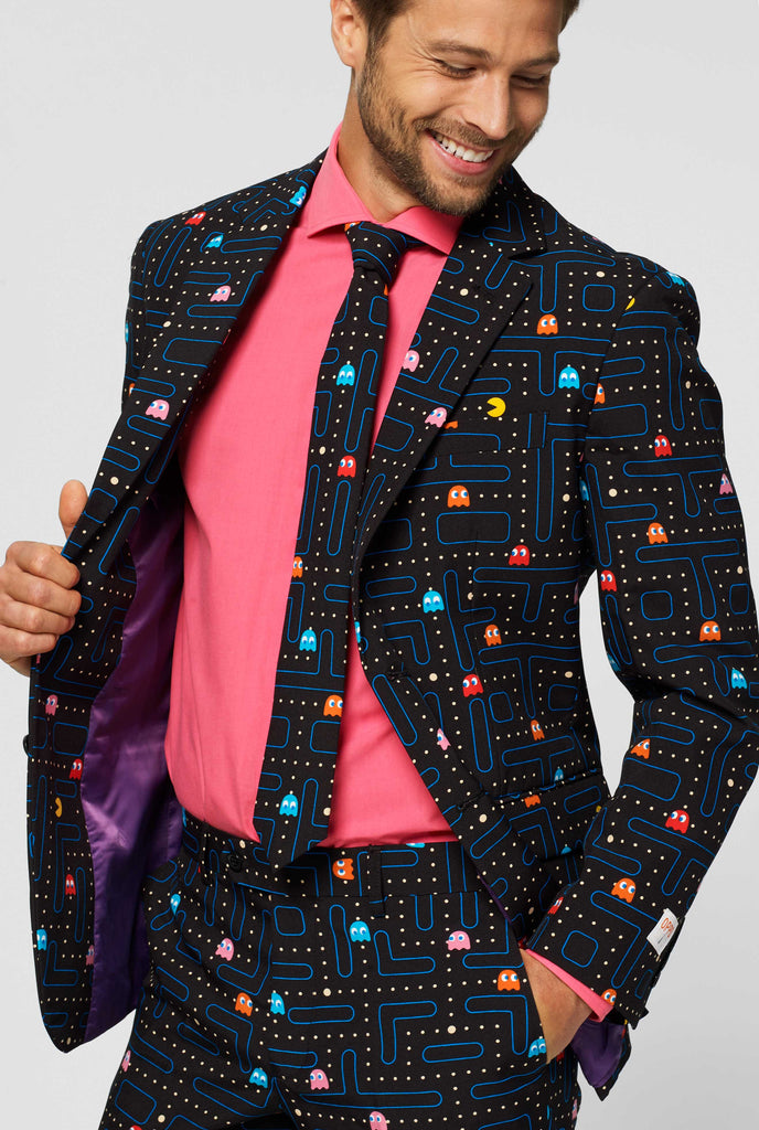 Pac-Man maze suit worn by man close up