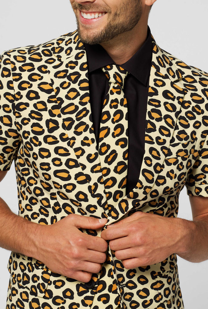 Man wearing summer suit with leopard print, close up