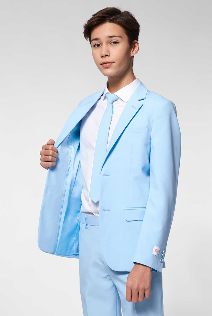 Teen wearing light blue formal suit