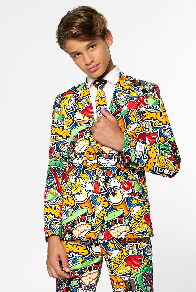 Crazy retro suit Street Vibes for teen boys worn by boy 